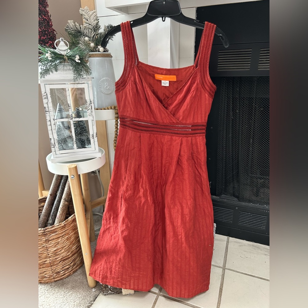 Silk Red Sleeveless V-Neck Summer Dress